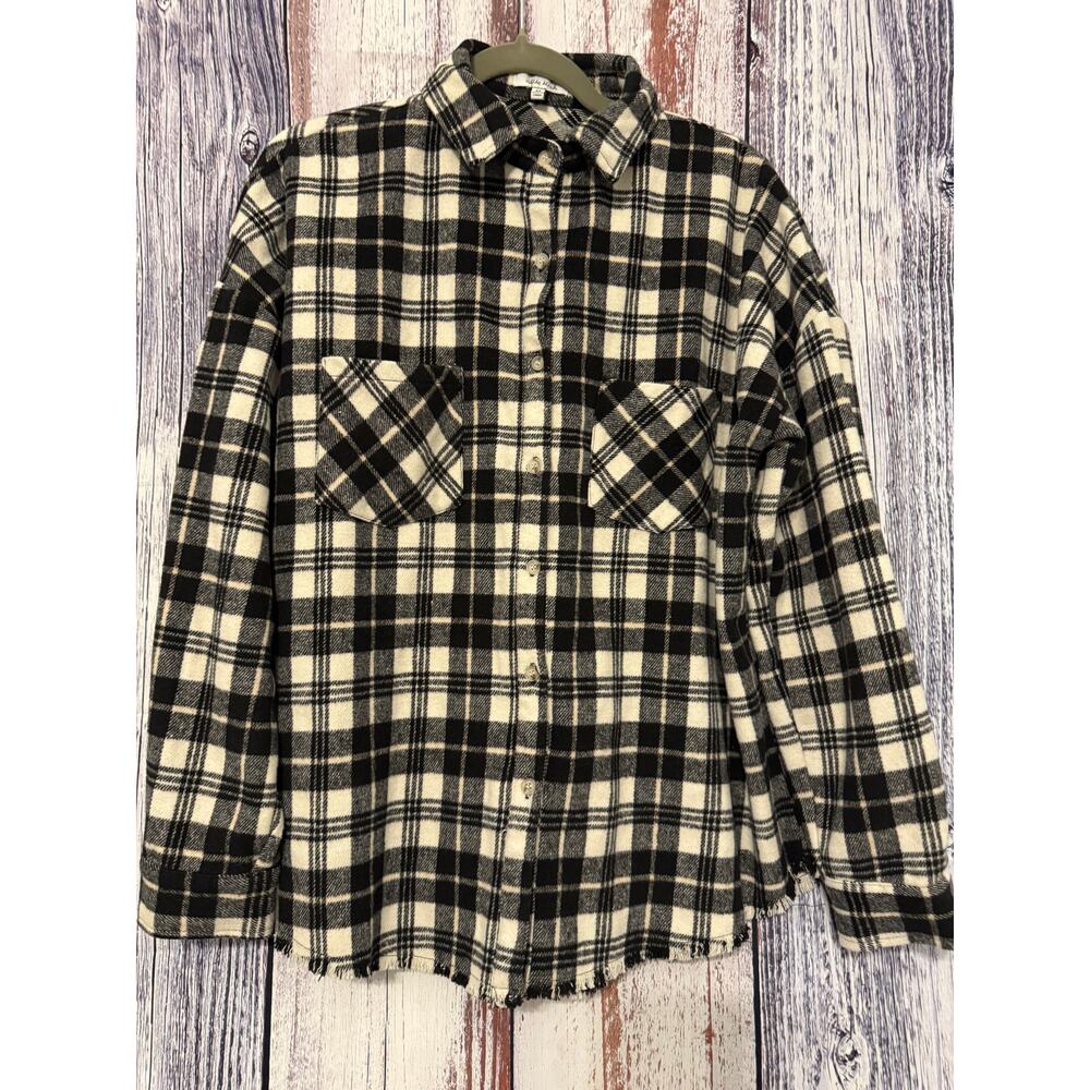 White Birch Black and White Flannel with raw hem Size Mi